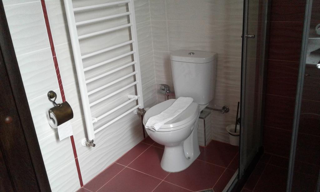 Guest House Yanina Varna Esterno foto