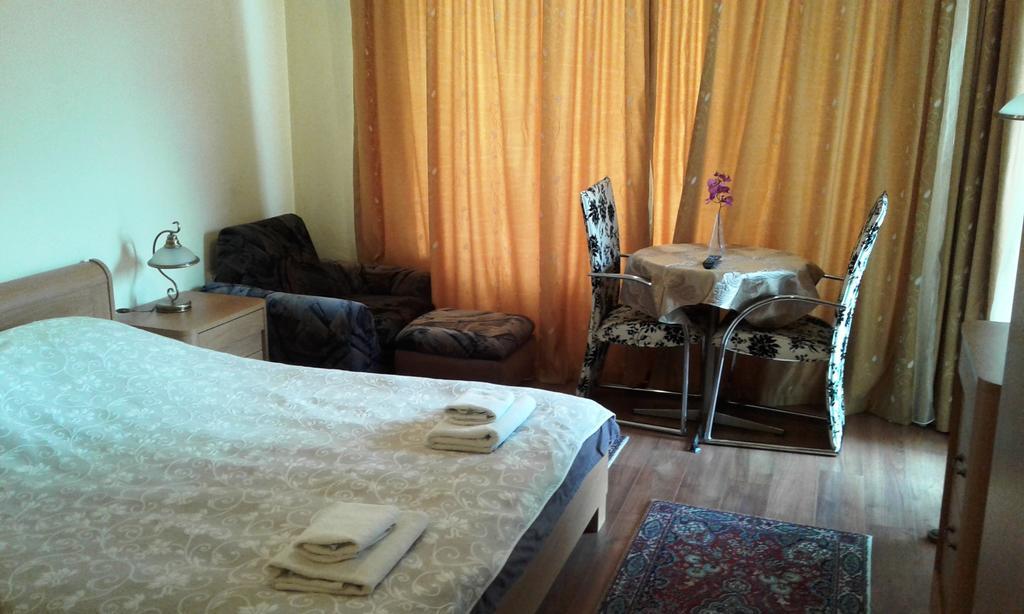 Guest House Yanina Varna Esterno foto
