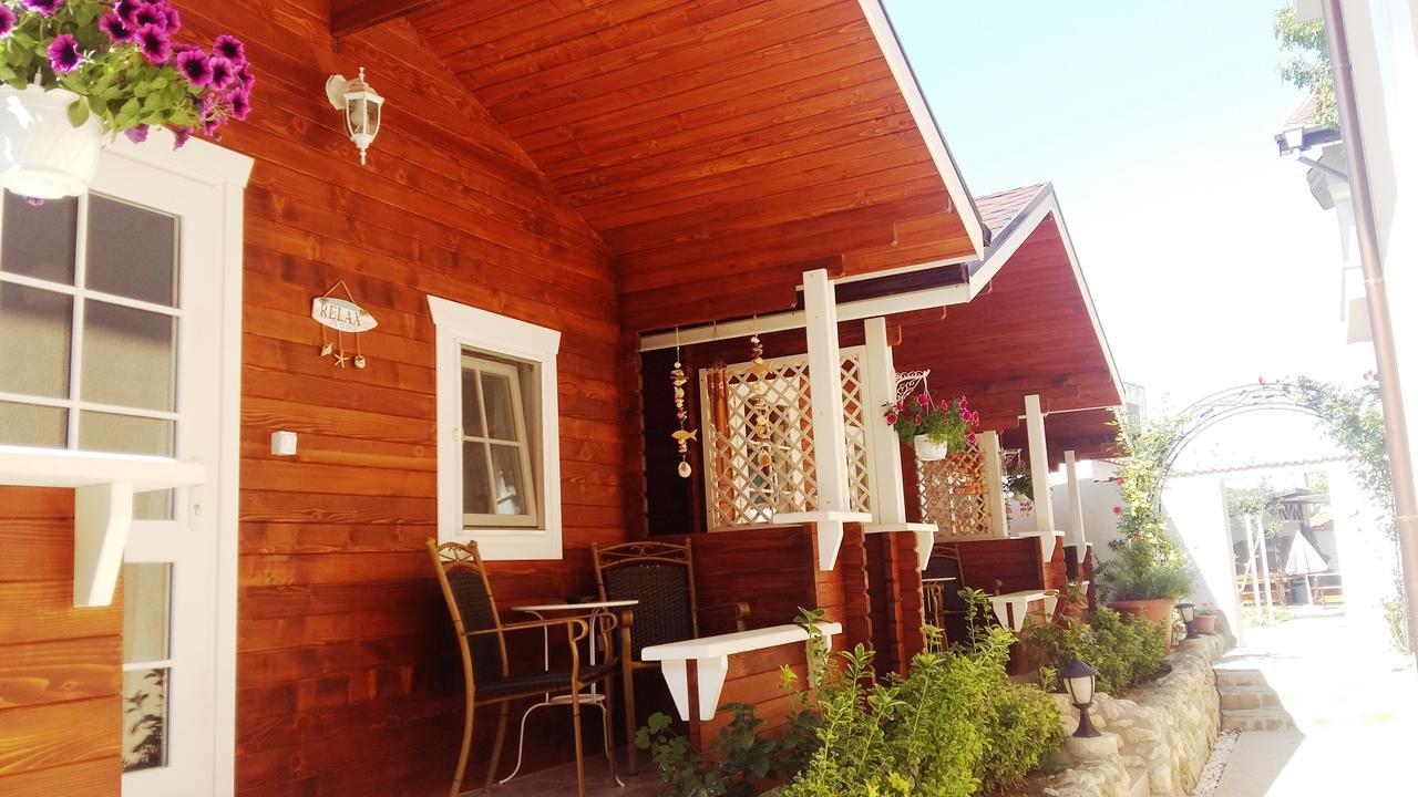 Guest House Yanina Varna Esterno foto