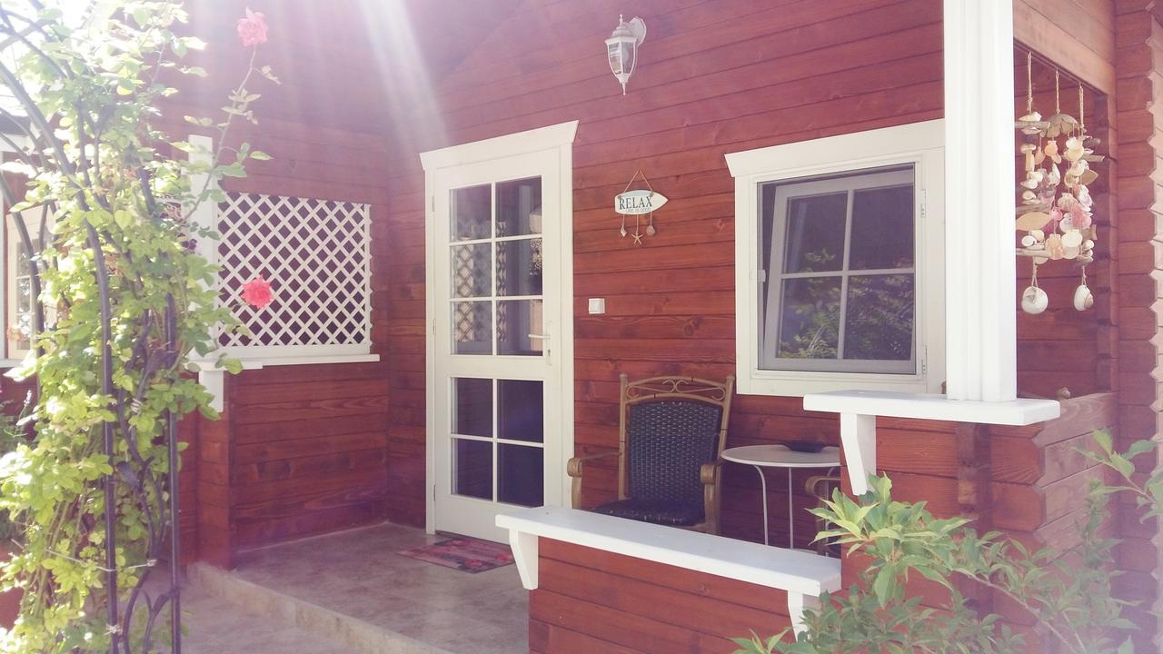 Guest House Yanina Varna Esterno foto