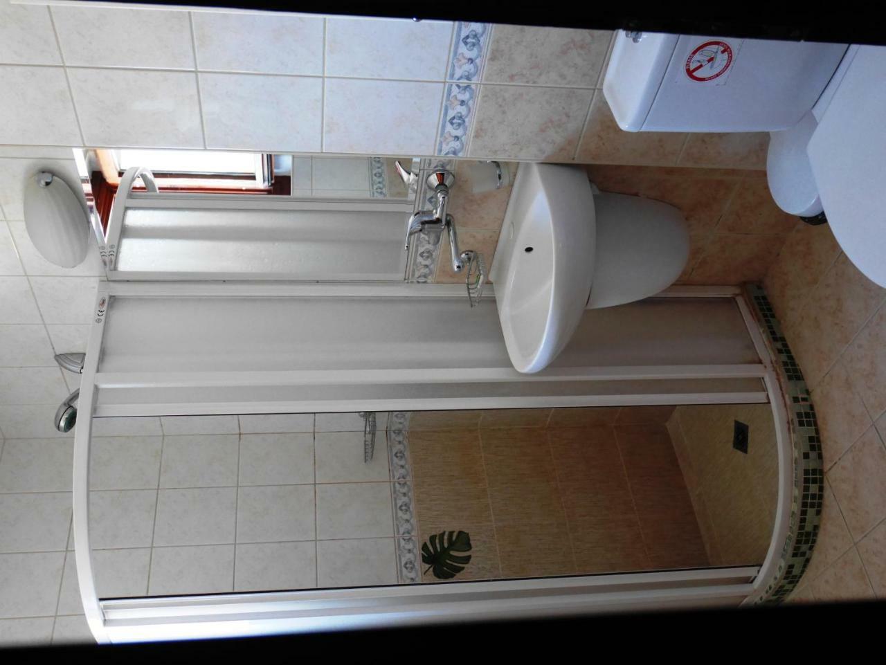 Guest House Yanina Varna Esterno foto